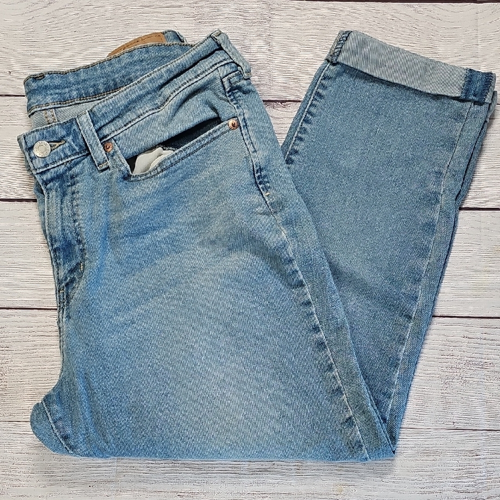 Signature by Levi Strauss Sz 16 Light Blue Cropped Jeans, Capri Style